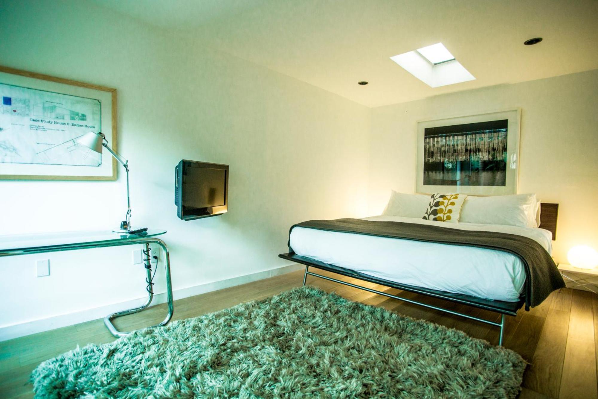 Venice Place Los Angeles